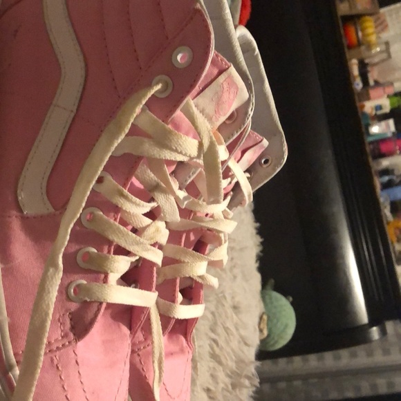 Size 9 - Picture 3 of 3